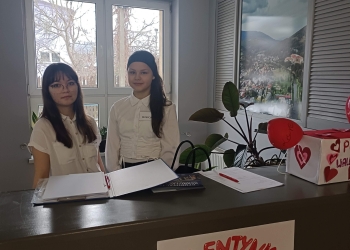 Powiększ zdjęcie: Dni Otwarte ZSGH (8)