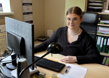 Powiększ zdjęcie: Julia ekonomista2