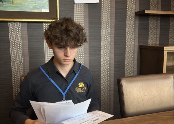 Powiększ zdjęcie: Kacper