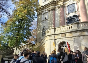 Powiększ zdjęcie: Skałka 1b