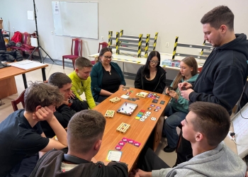 Powiększ zdjęcie: 1765114503140