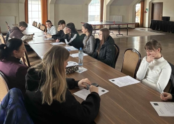 Powiększ zdjęcie: Uczniowie z klasy 2H w Hotelu Premium (7)