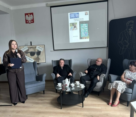 Powiększ zdjęcie: 